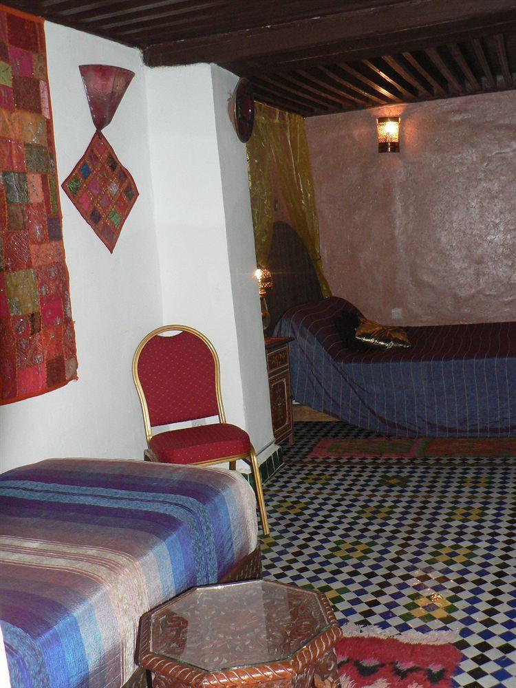 Dar Tamo Hotel Фес Екстериор снимка