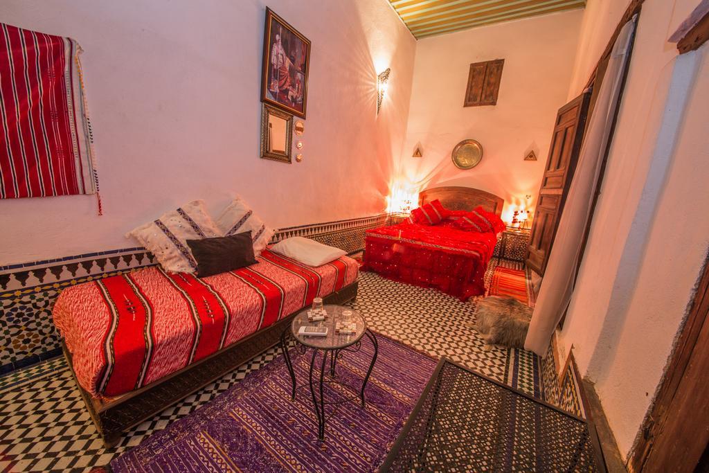 Dar Tamo Hotel Фес Екстериор снимка