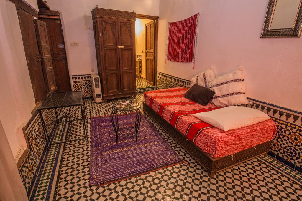 Dar Tamo Hotel Фес Екстериор снимка