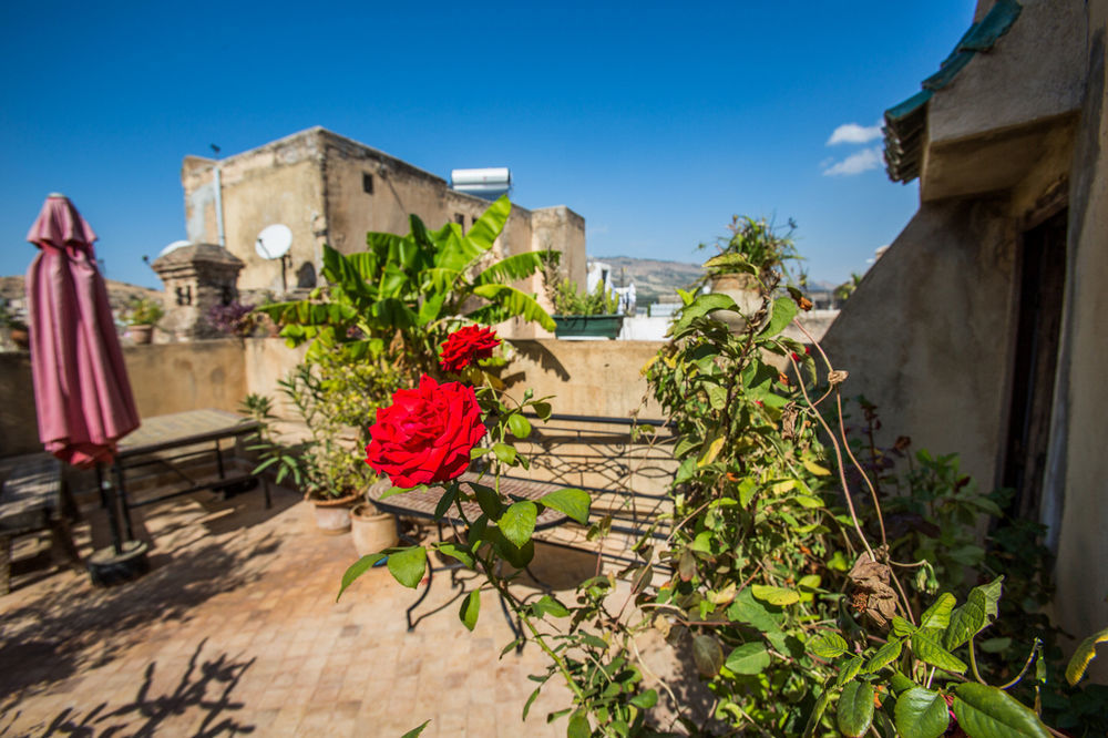 Dar Tamo Hotel Фес Екстериор снимка