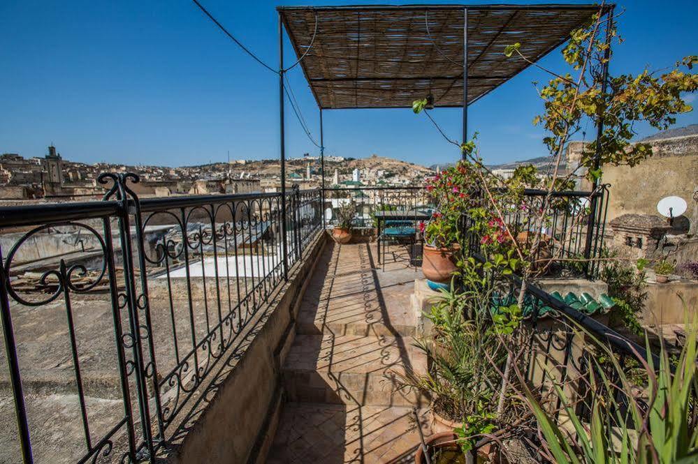 Dar Tamo Hotel Фес Екстериор снимка
