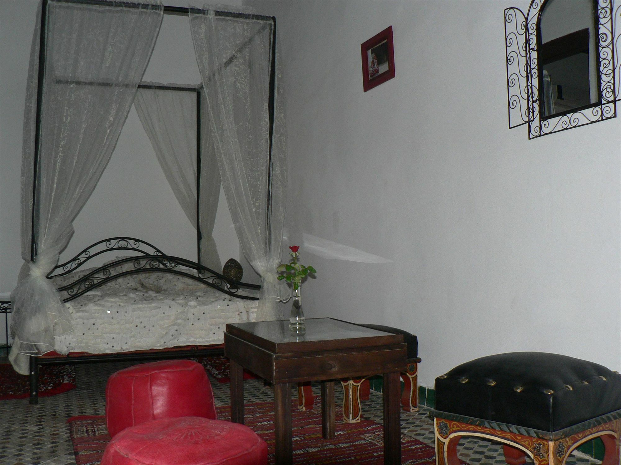 Dar Tamo Hotel Фес Екстериор снимка