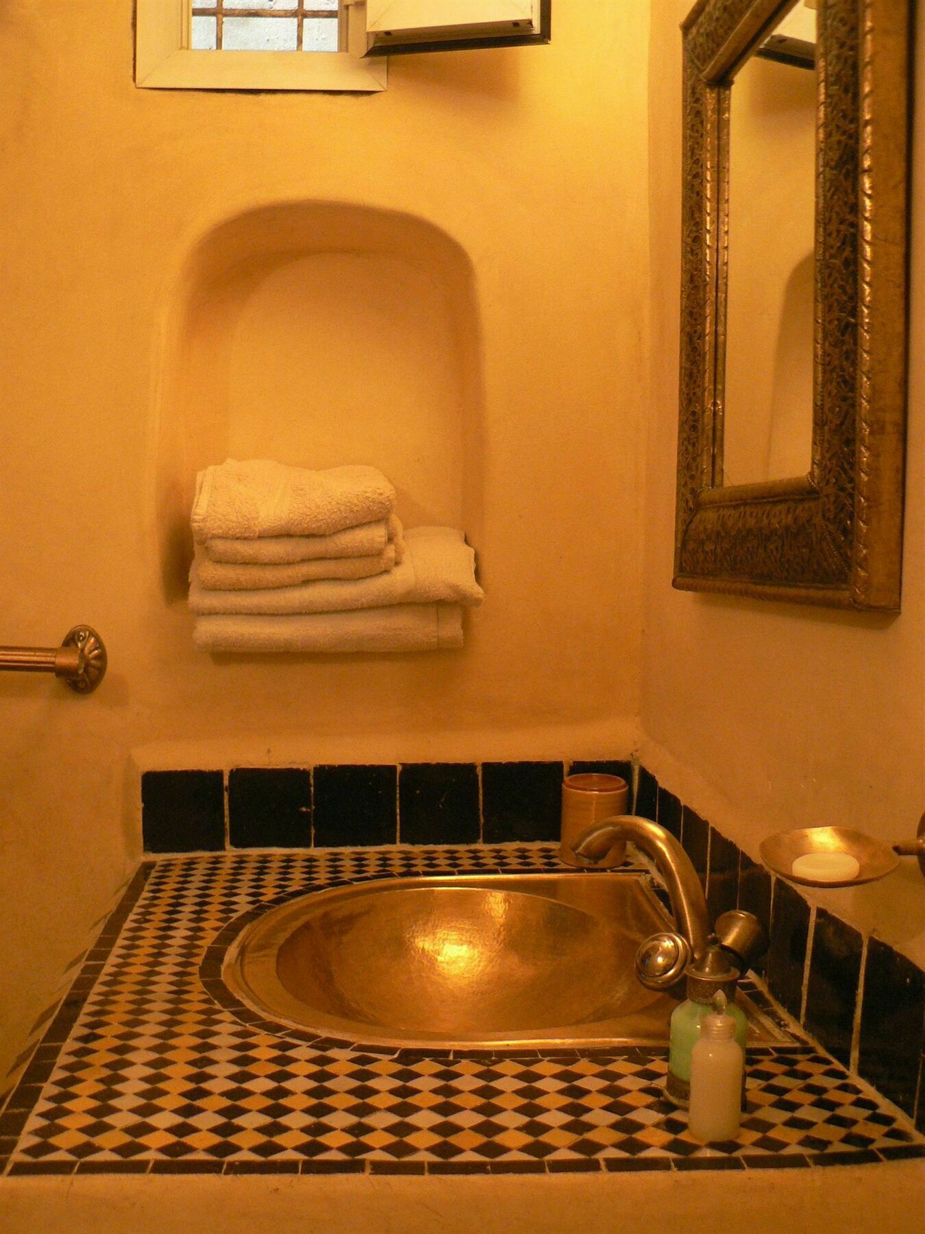 Dar Tamo Hotel Фес Екстериор снимка